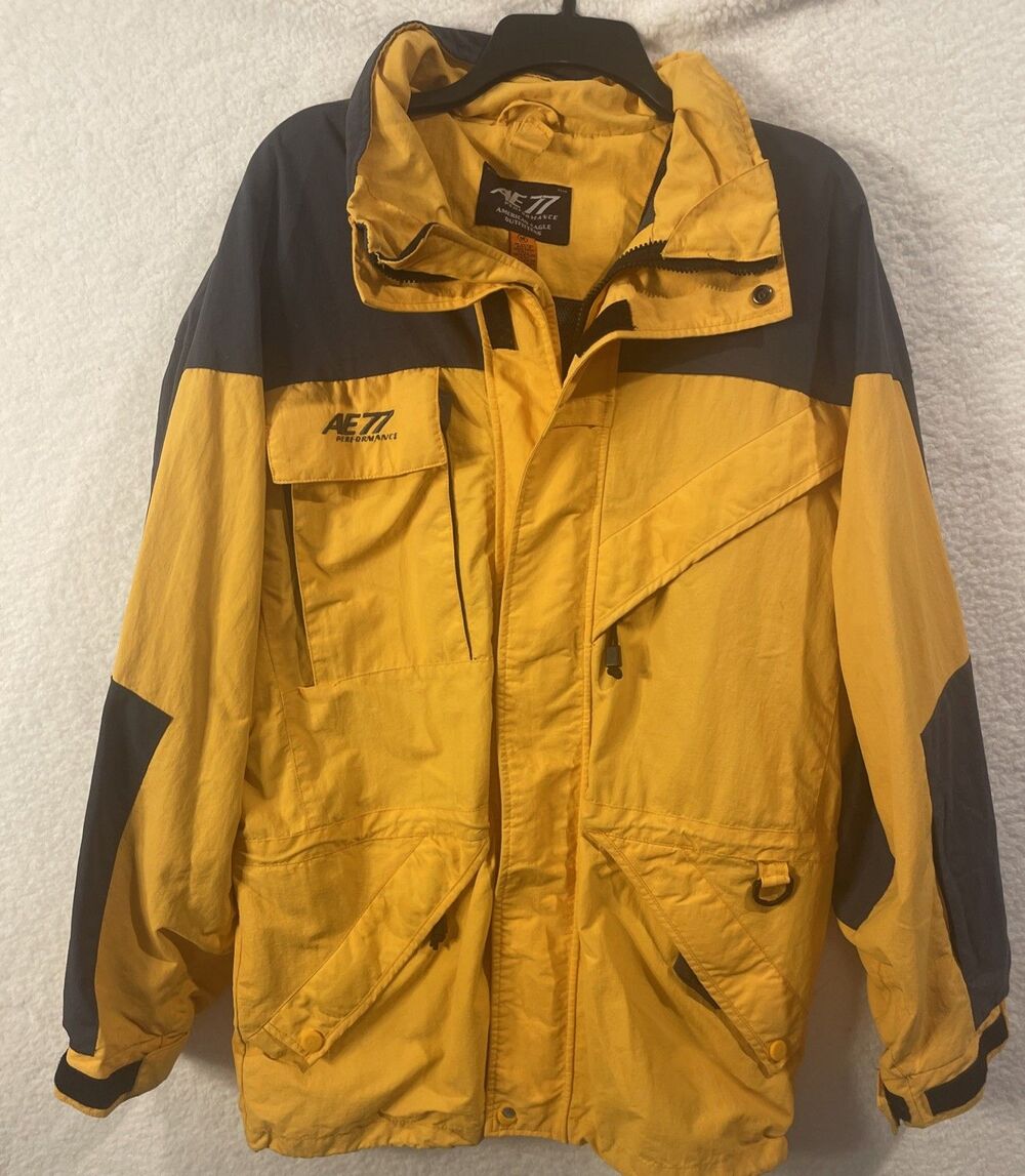 American Eagle AE77 Performance Jacket Gold Or Yellow & Charcoal Gray M Size